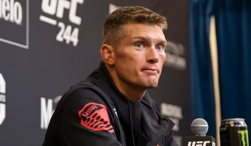 Томпсон: ставлю на победу Перейры над Анкалаевым на UFC 313