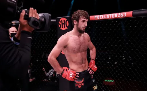 Хасан Магомедшарипов получил нового соперника на Bellator 299