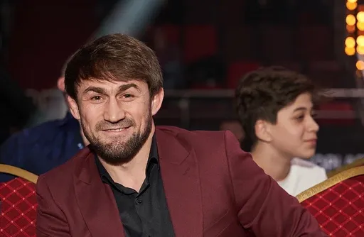 Багаутинов: чемпионат мира по борьбе показал, что простой сказался на наших борцах