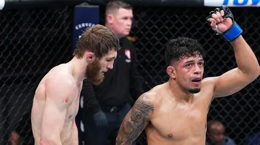 Саид Нурмагомедов проиграл Мартинезу на турнире UFC Fight Night 221