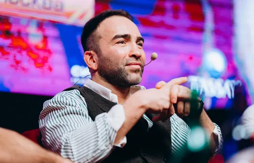 Гаджиев рассказал, в каком случае турнир UFC в России будет успешным