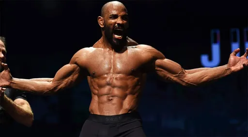 Экс-боец UFC Ромеро не исключил, что может провести схватку на турнире NFL