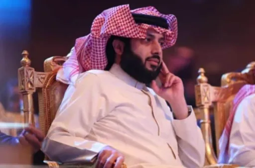 Турки Аль Аш-Шейх: Усик победил Фьюри, забрав на четыре раунда больше