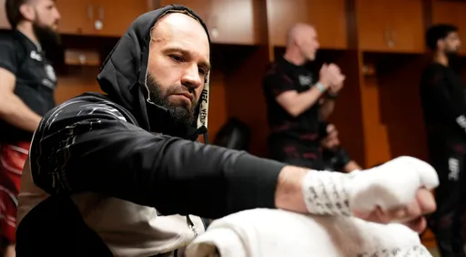 Мурзаканов готов провести бой с Анкалаевым за титул чемпиона UFC в полутяжелом весе