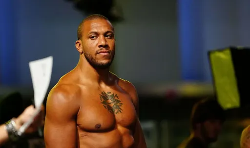 Сирил Ган сломал три пальца на ноге в первом раунде боя с Волковым на UFC 310