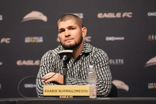 Хабиб задолжал ФНС огромную сумму: счета экс-чемпиона UFC арестованы, бойцу грозит лишение свободы