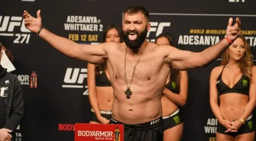 Бывший чемпион UFC Орловский готов продолжить карьеру в RCC