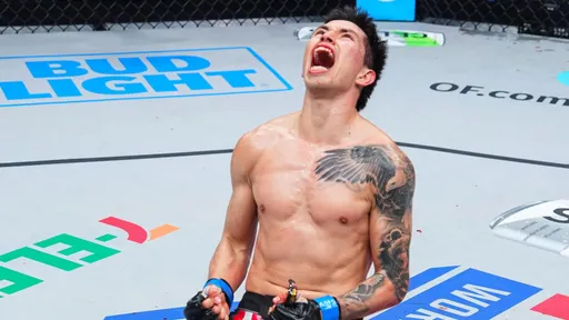 Пинедо снялся с боя против Фрейре на турнире «PFL против Bellator»