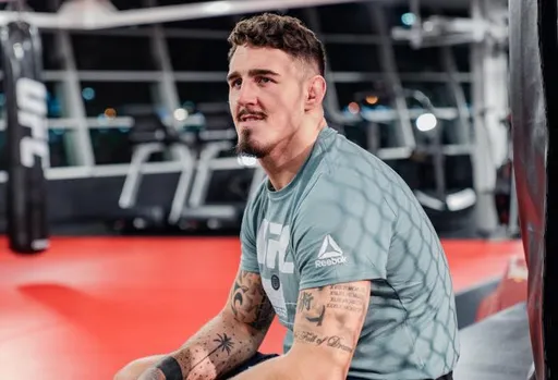 Аспиналл объяснил, почему Миочич не достоин драться за титул UFC на данный момент
