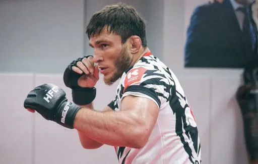 Пираев уверен в своей победе над Аббасовым на AMC Fight Nights 112