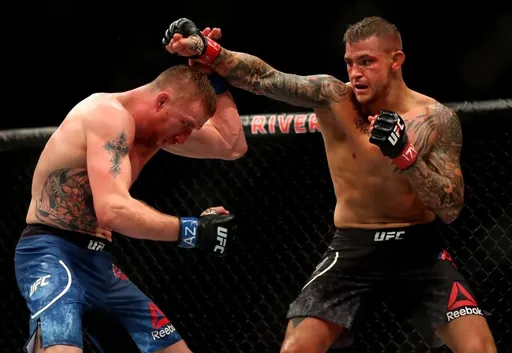 Гейджи нокаутировал Порье на турнире UFC 291 и завоевал пояс BMF