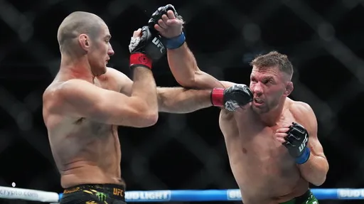 Стрикленд: все, что мне говорят в UFC про реванш с Дю Плесси, – это заткнуться