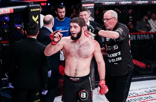 Имам-Шафи Алиев подерется с мужем Пейдж Ванзант на турнире Bellator 297