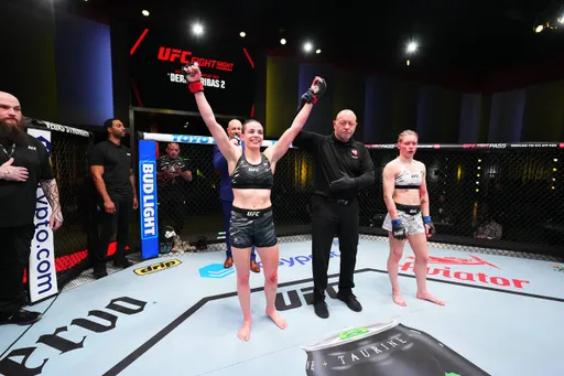 Россиянка Дудакова проиграла американке Клайн на турнире UFC в Лас-Вегасе