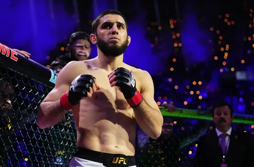 Махачев заявил, что планирует провести следующий бой в UFC в июле 2026 года