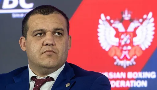 Кремлев потребовал от МОК прекратить угрожать исключением бокса из Олимпийских игр