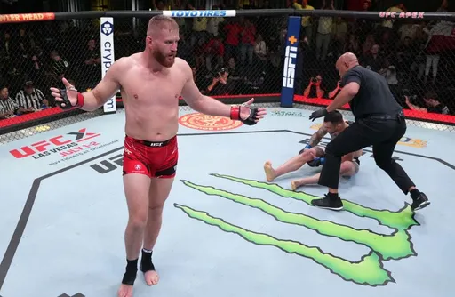 Блахович жестко ответил Ракичу после срыва их боя на UFC 297