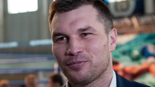 Дрозд: желание Усика стать президентом Украины смелое, но это зависит только от руководства Америки