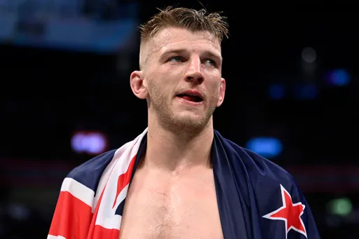 Хукер заявил о желании провести бой с Макгрегором