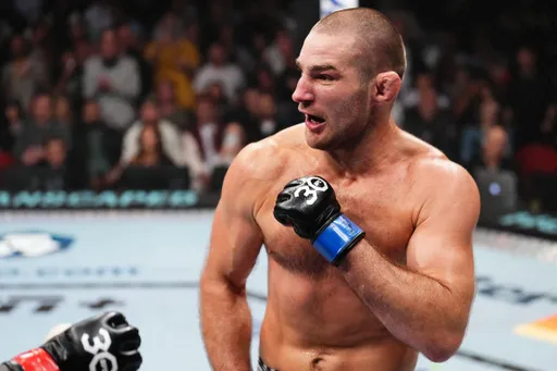 Стрикленд и Коста проведут бой 2 июня на турнире UFC 302