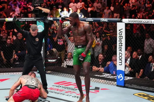 Стали известны обладатели бонусов по итогам турнира UFC on ESPN 66