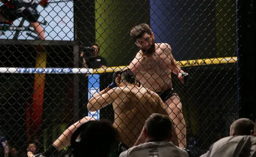 Уокер: надеюсь, Анкалаев выиграет пояс чемпиона UFC