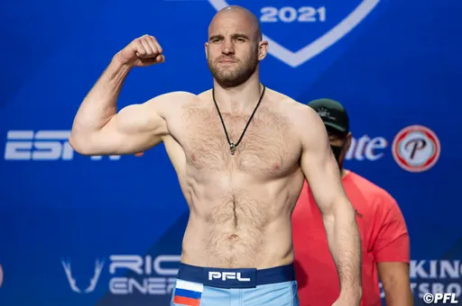 Гольцов проведет бой с Шеффилом в полуфинале турнира тяжеловесов PFL