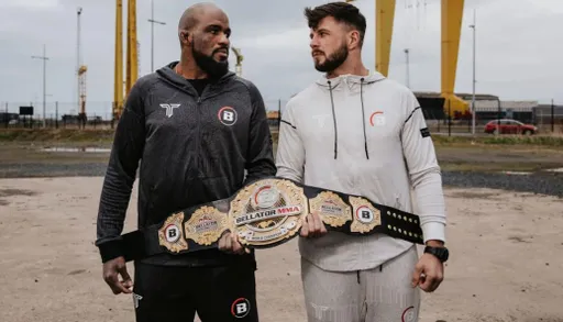 Андерсон победил Мура и завоевал пояс чемпиона Bellator, освобожденный Немковым