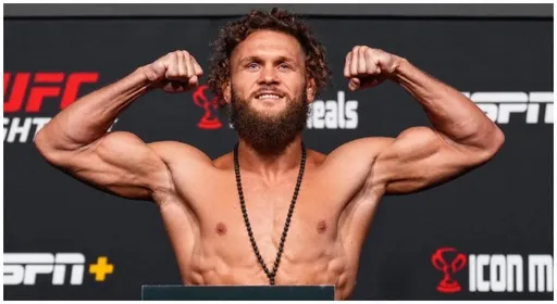 Физиев опустился на седьмое место в рейтинге легкого дивизиона UFC