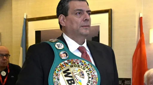 Президент WBC Сулейман хочет увидеть третий бой между Усиком и Фьюри