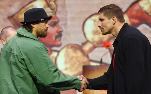 WBC обязал победителя боя Усика и Верхувена встретиться с Кабайелом