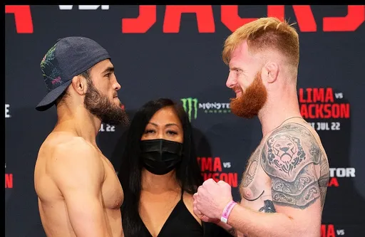 Ахмед Магомедов задушил Кевина Боема на Bellator 283