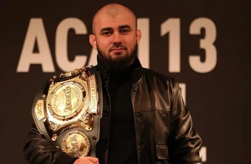 «Считайте нас неадекватными, но ACA победит Bellator». Разбор боев чемпионов лиг от Асланбека Бадаева
