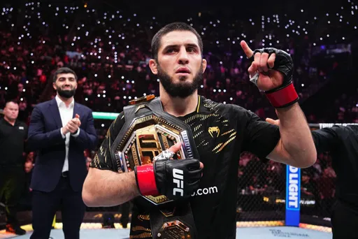 Ислам Махачев признан лучшим бойцом января по версии Meta MMA