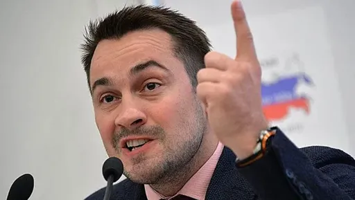 Носов считает, что российским спортсменам не следует пренебрегать возможностью выступать под флагом МОК