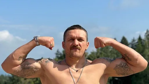 Усик показал актуальную форму в преддверии боя с Дюбуа