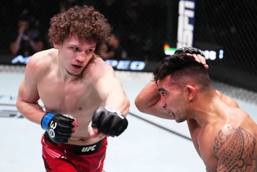 Копылов техническим нокаутом победил Сориано на UFC Vegas 67