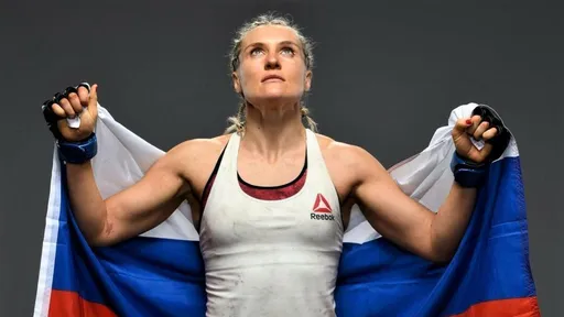 Куницкая: Холм была для меня большой звездой, на которую я смотрела снизу вверх