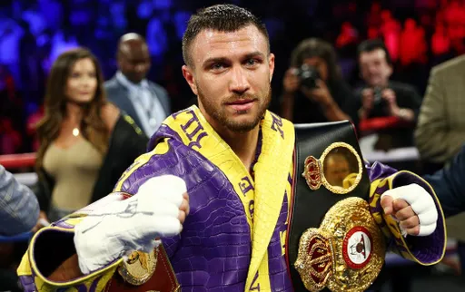 Усик: хочу, чтобы Ломаченко вновь стал чемпионом мира