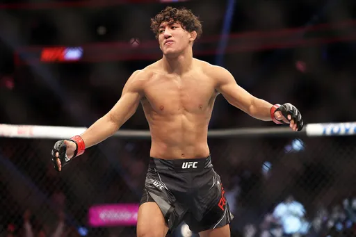 Росас победил Моралеса в рамках UFC on ESPN 64 в Мехико