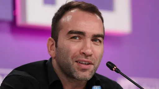 Гаджиев: Top Fight сбил Хамитова с толку, пообещав 20 миллионов рублей за бой со Шлеменко