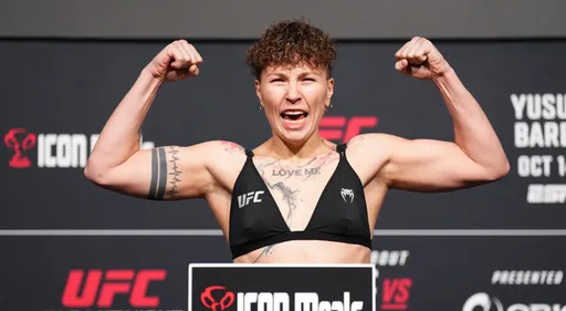 Боец UFC Алексеева ответила Гаджиеву, заявившему, что женщинам нечего делать в единоборствах