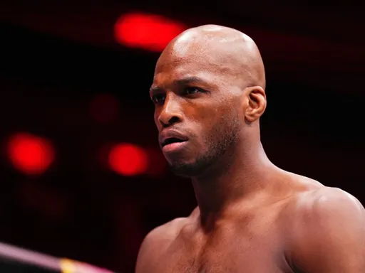 Пэйдж: я прогнозирую победу Хилла над Перейрой на UFC 300