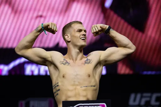 Гэрри надеется получить бой за титул UFC в случае победы над Пратесом
