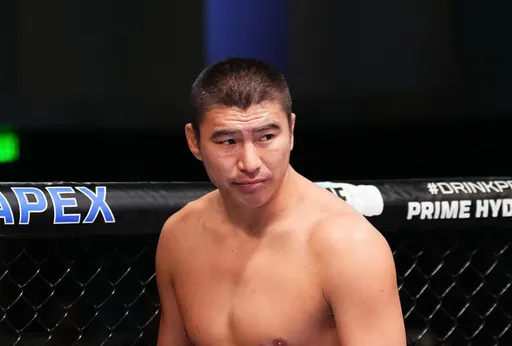 Появилось видео досрочной победы Сатыбалдиева над Нургожаем на турнире UFC Fight Night 257