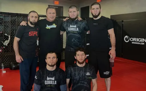 Махачев и Нурмагомедов провели последний день спаррингов перед UFC 311