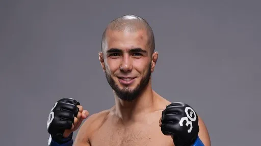 Мокаев обратился к UFC: я настоящий чемпион!