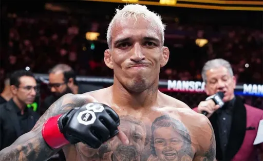 Оливейра отказался от реванша с Махачевым на UFC 295