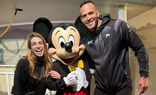 Боец UFC Троколи был арестован за нанесение побоев бывшему мужу Маккензи Дерн
