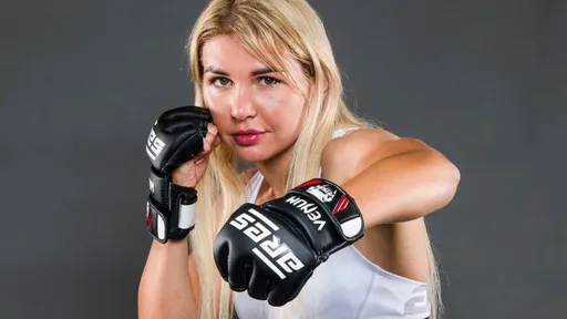 Боец UFC Железнякова: не могла и представить, что Бивол станет настолько крутым боксером